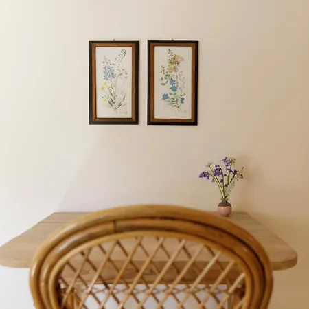 Atma - Cozy And Simple Bed & Breakfast
